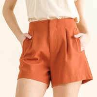 Basic Pleated Shorts