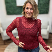 Jolie Lace Thumbhole Top - Wine