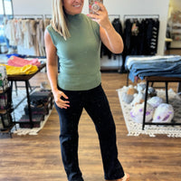 Judy Blue - Black Patch Pocket Straight Leg Jeans