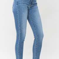 Judy Blue - Mid Rise Vintage Skinny