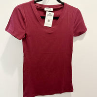 Zyah - Basic V-Neck Tee