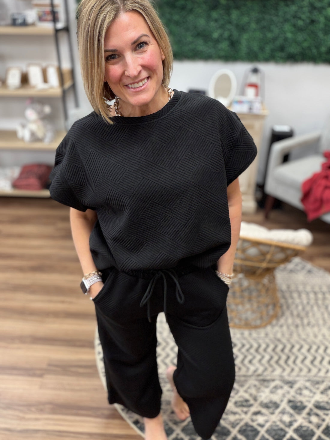 The On Repeat Textured Set - Black