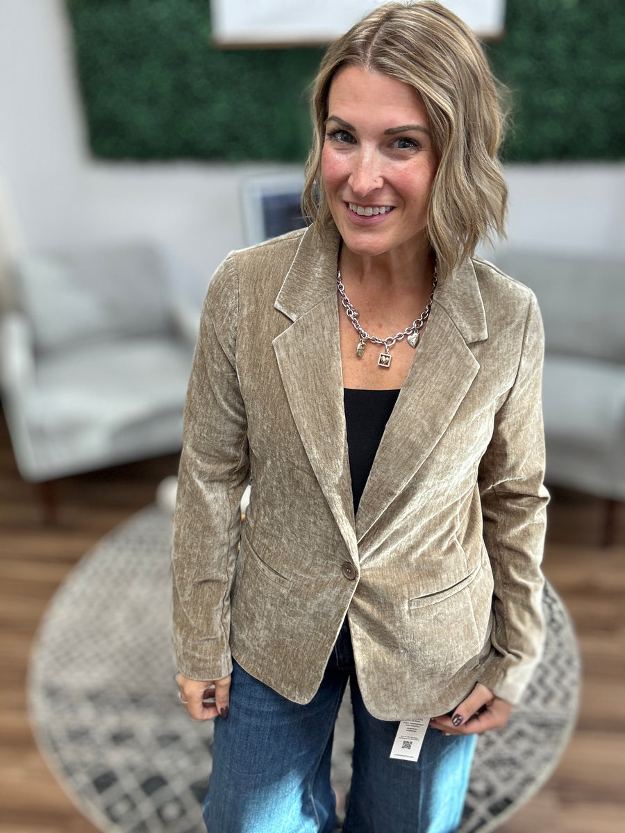 Liverpool - Velvet Fitted Collared Long Sleeve Blazer