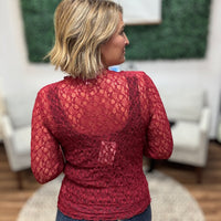 Jolie Lace Thumbhole Top - Wine