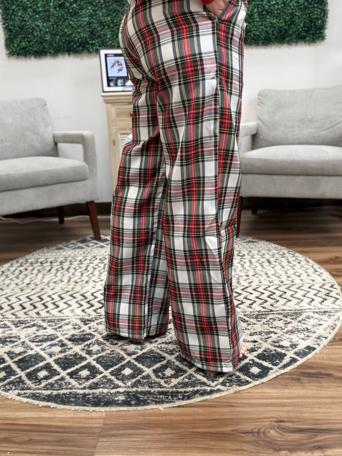 Everywear Pant - White Plaid