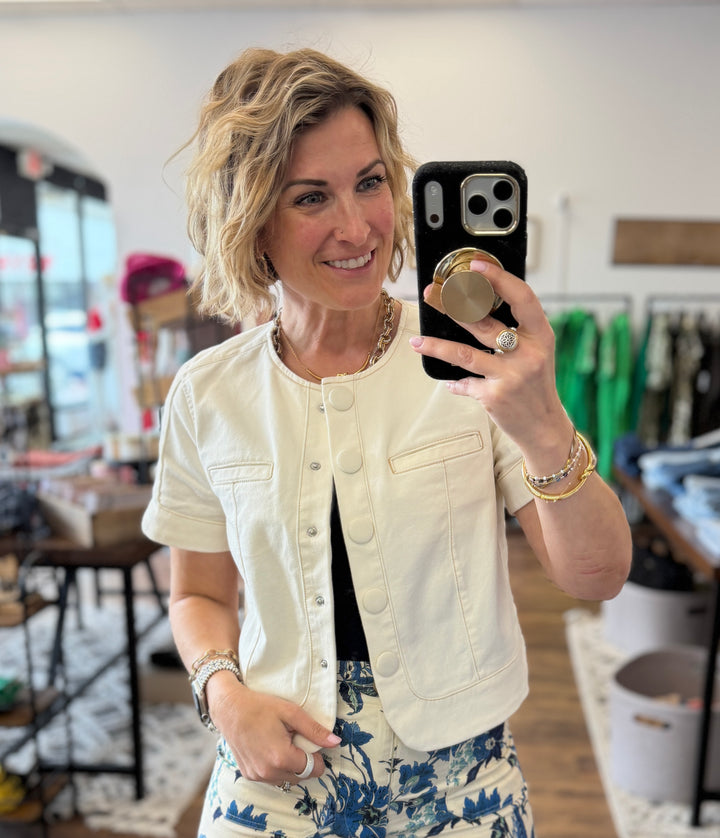 Liverpool - Collarless Short Sleeve Cropped Jacket