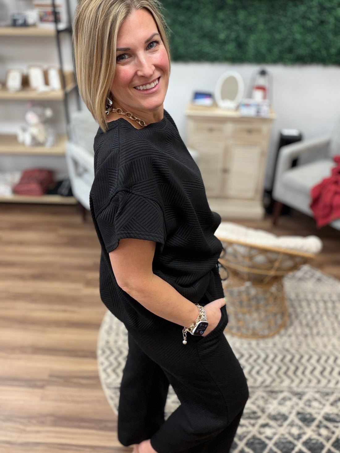 The On Repeat Textured Set - Black