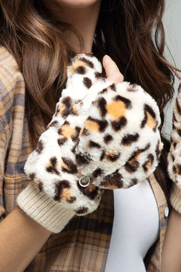 Animal Print Faux Fur Mitten