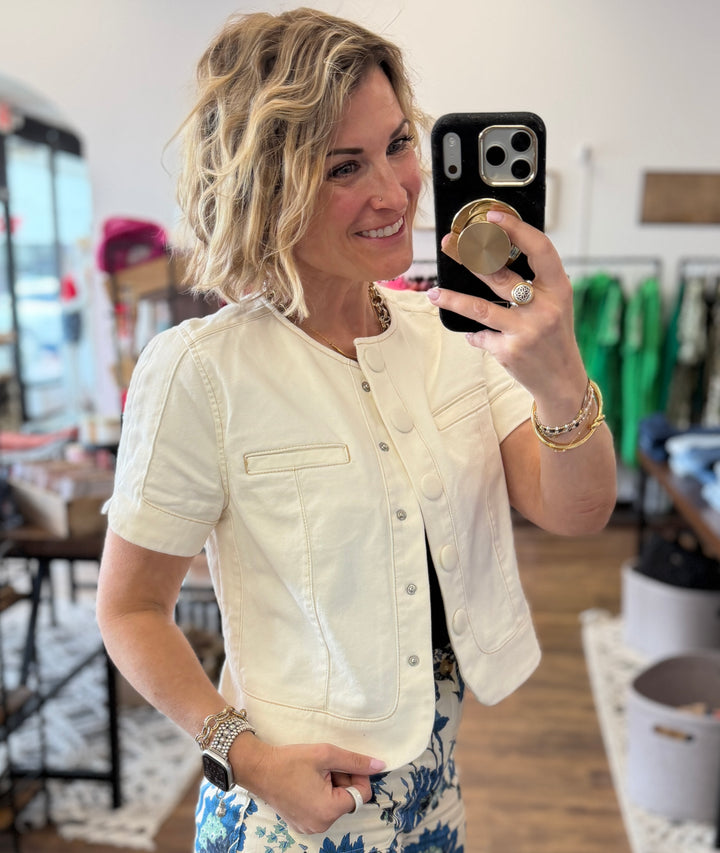 Liverpool - Collarless Short Sleeve Cropped Jacket