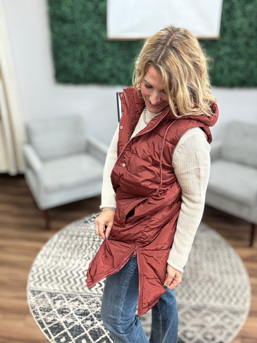 Long Puffer Vest with Hood - Terracota