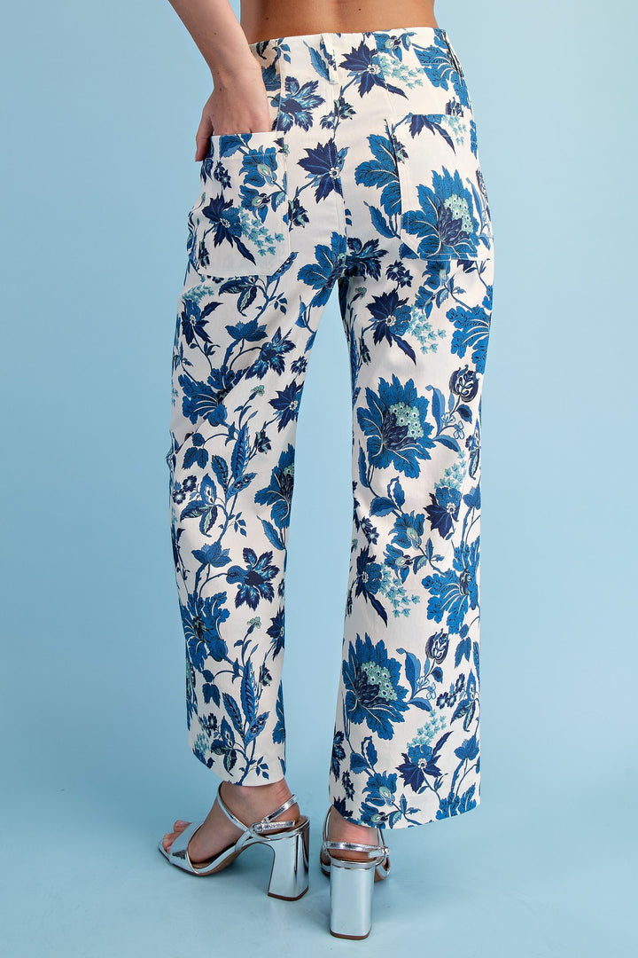 Blue Willow Floral Cropped Pants