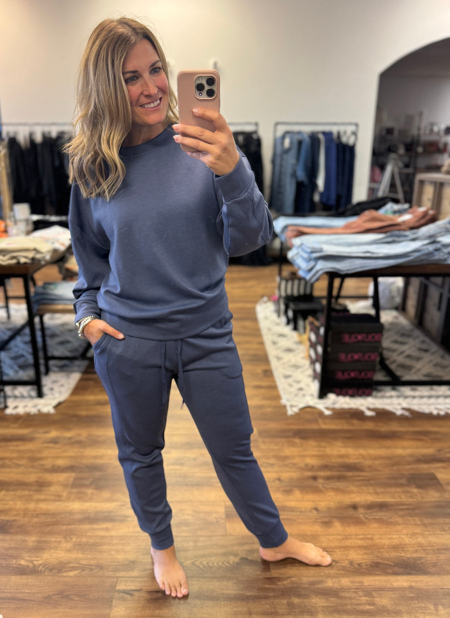 Scuba Crewneck Pullover & Jogger 2-Piece Set - Blue Indigo