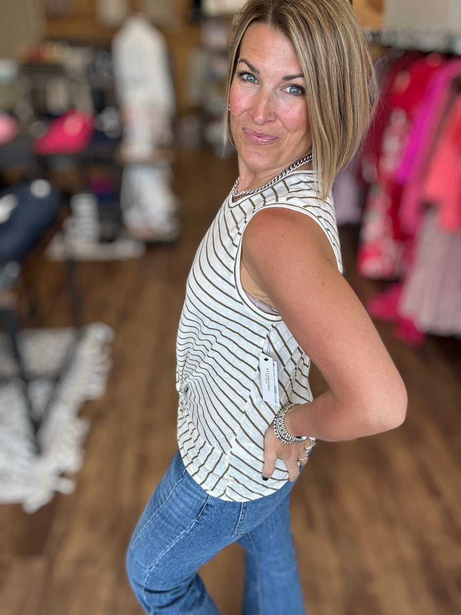 Liverpool - Twist Front Knit Top
