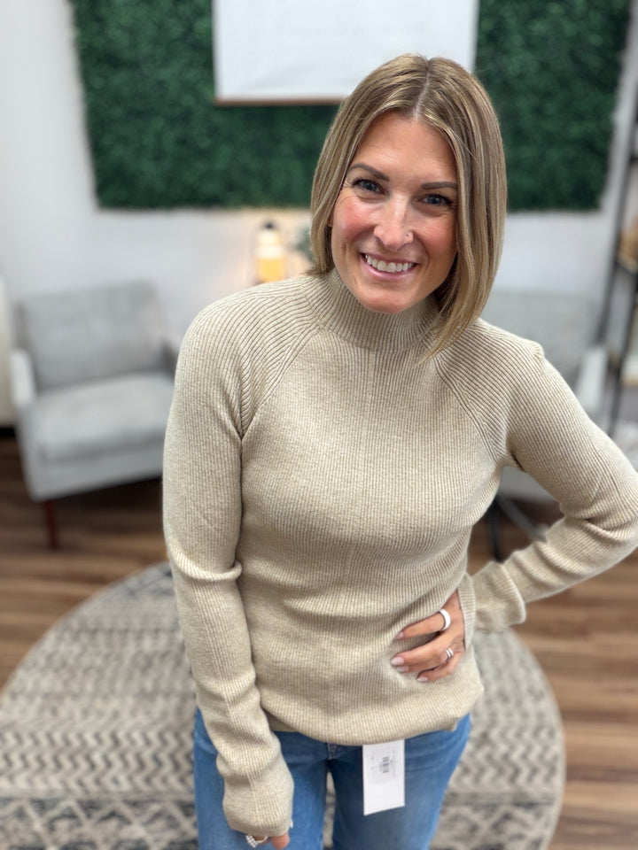 Liverpool - Long Sleeve Turtleneck Sweater - Mocha