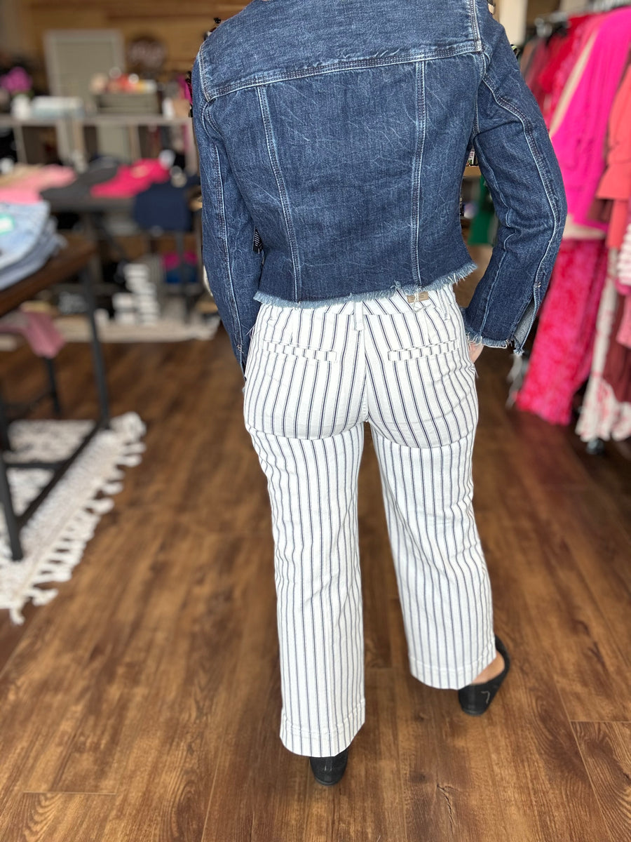 Liverpool - Wide Leg Crop with Patch Pockets
