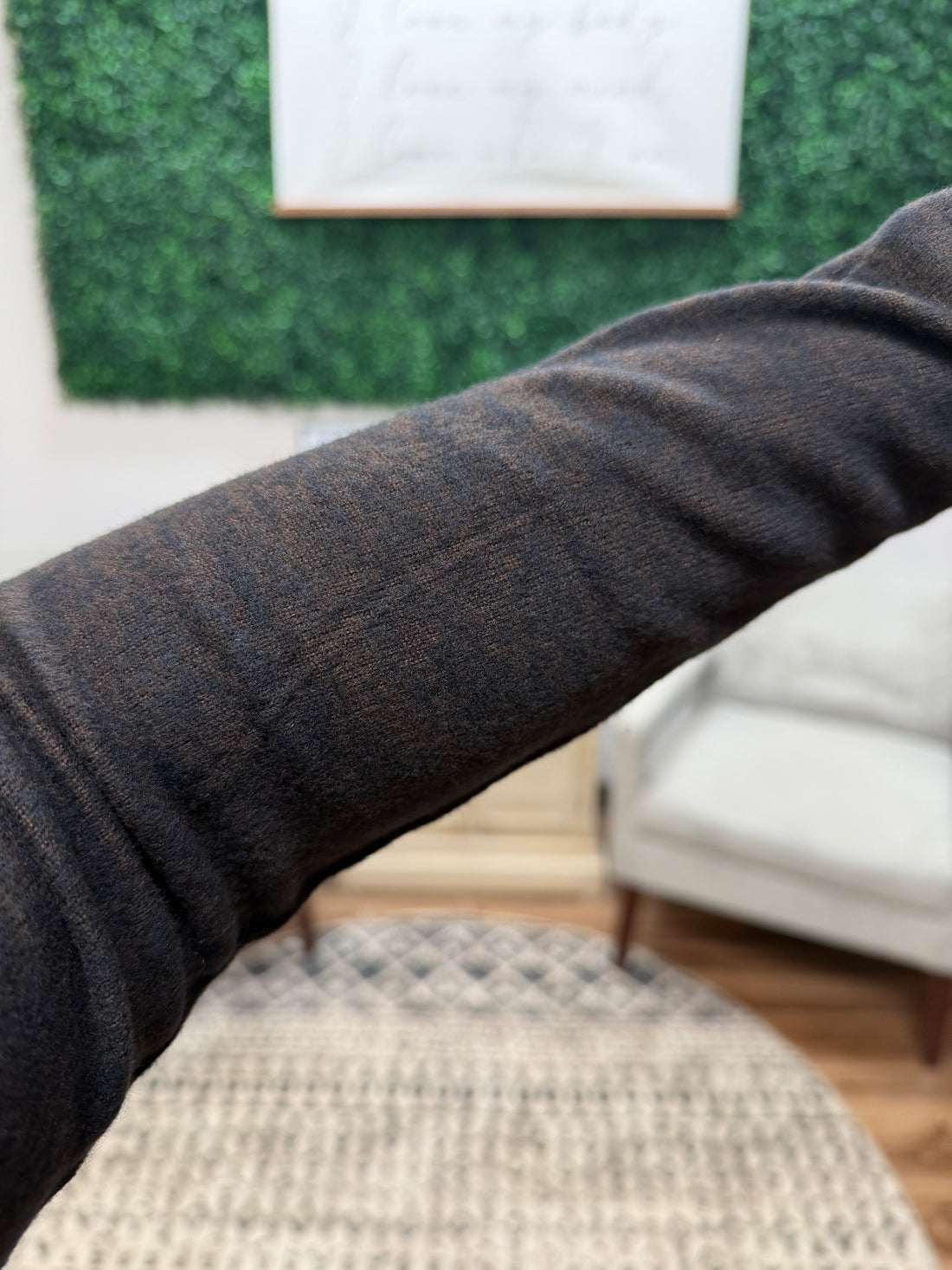 Liverpool - Long Sleeve V-Neck Top w/shirring - Java