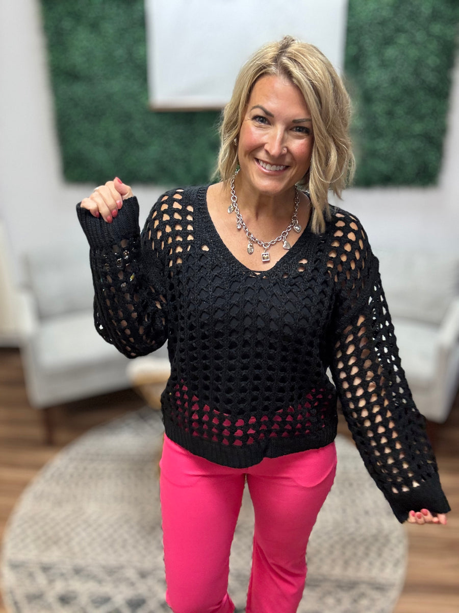 The Sandy Shores Sweater - Black