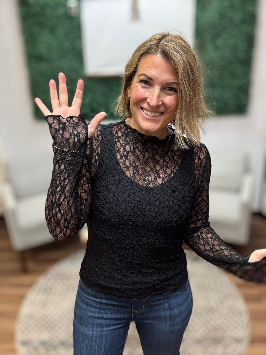 Jolie Lace Thumbhole Top - Black