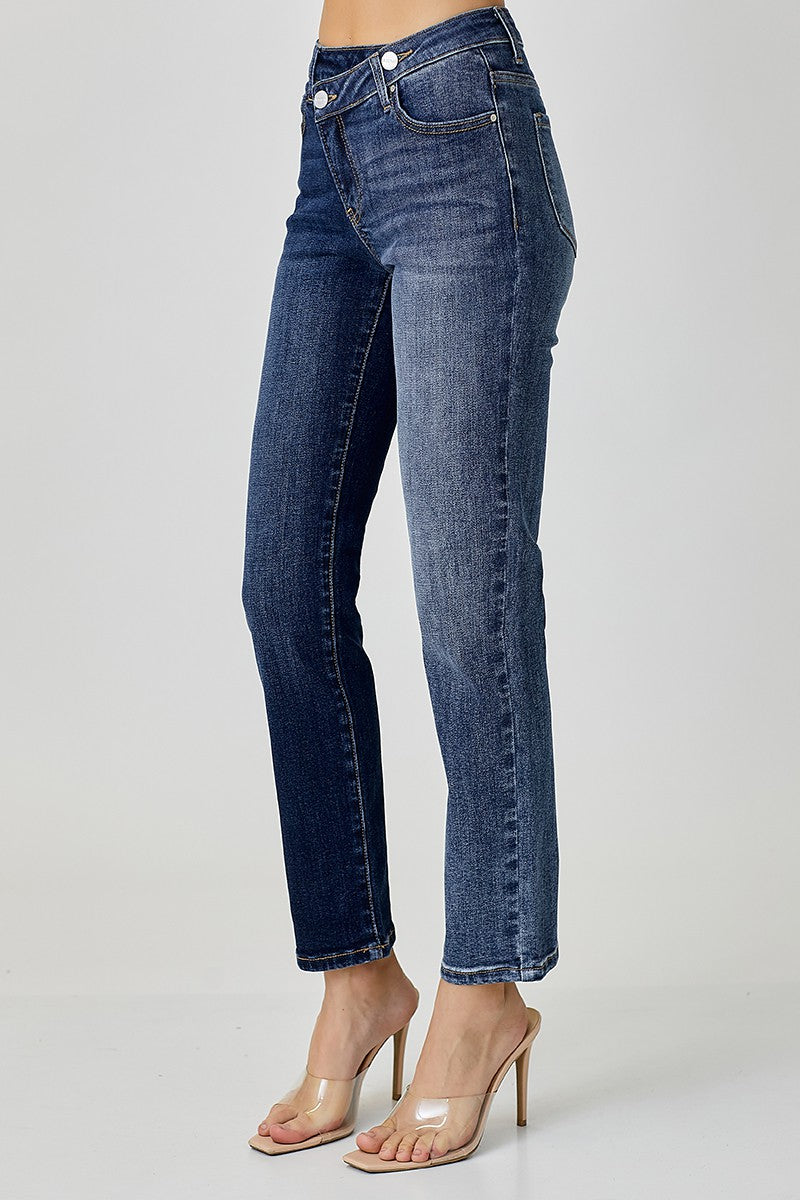 Risen - Mid-Rise Crossover Relaxed Skinny