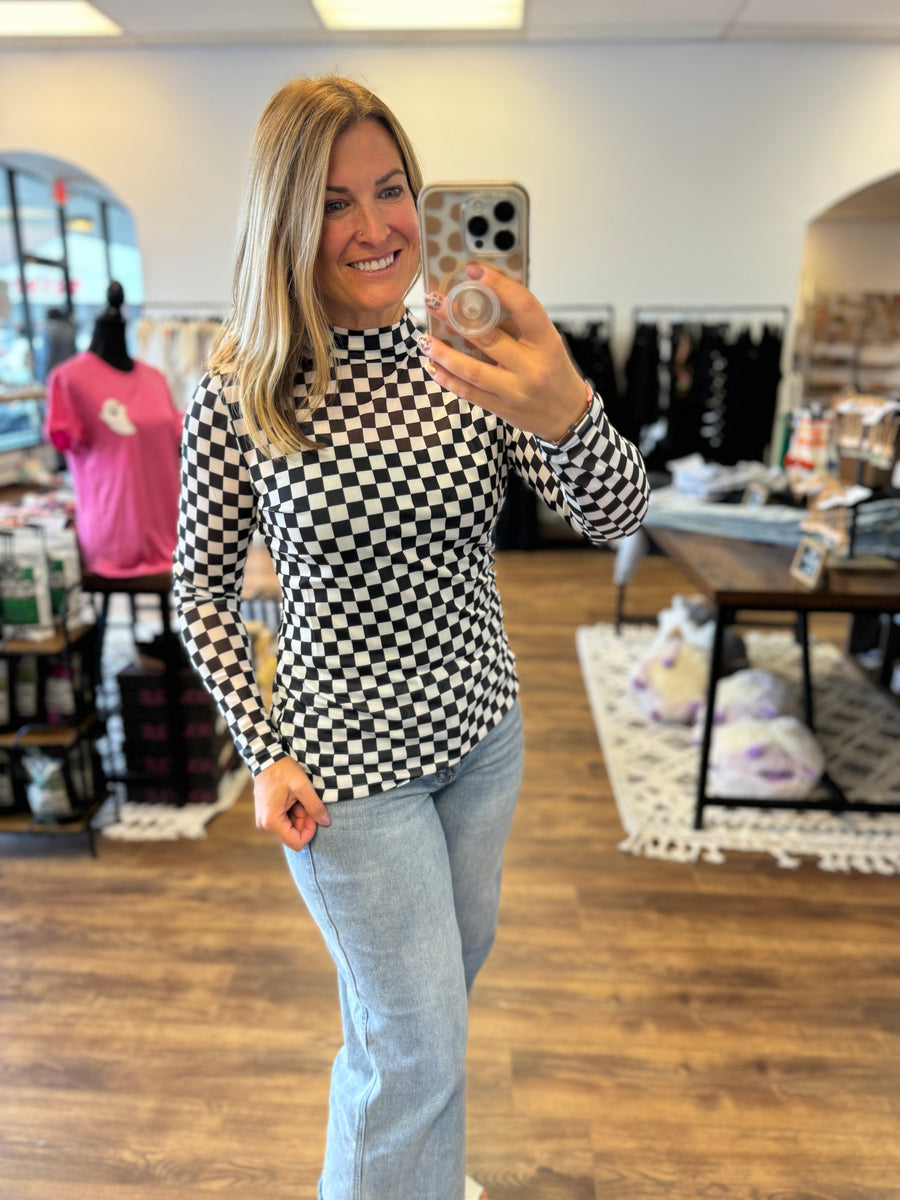 Round the Track Checkered Mesh Top