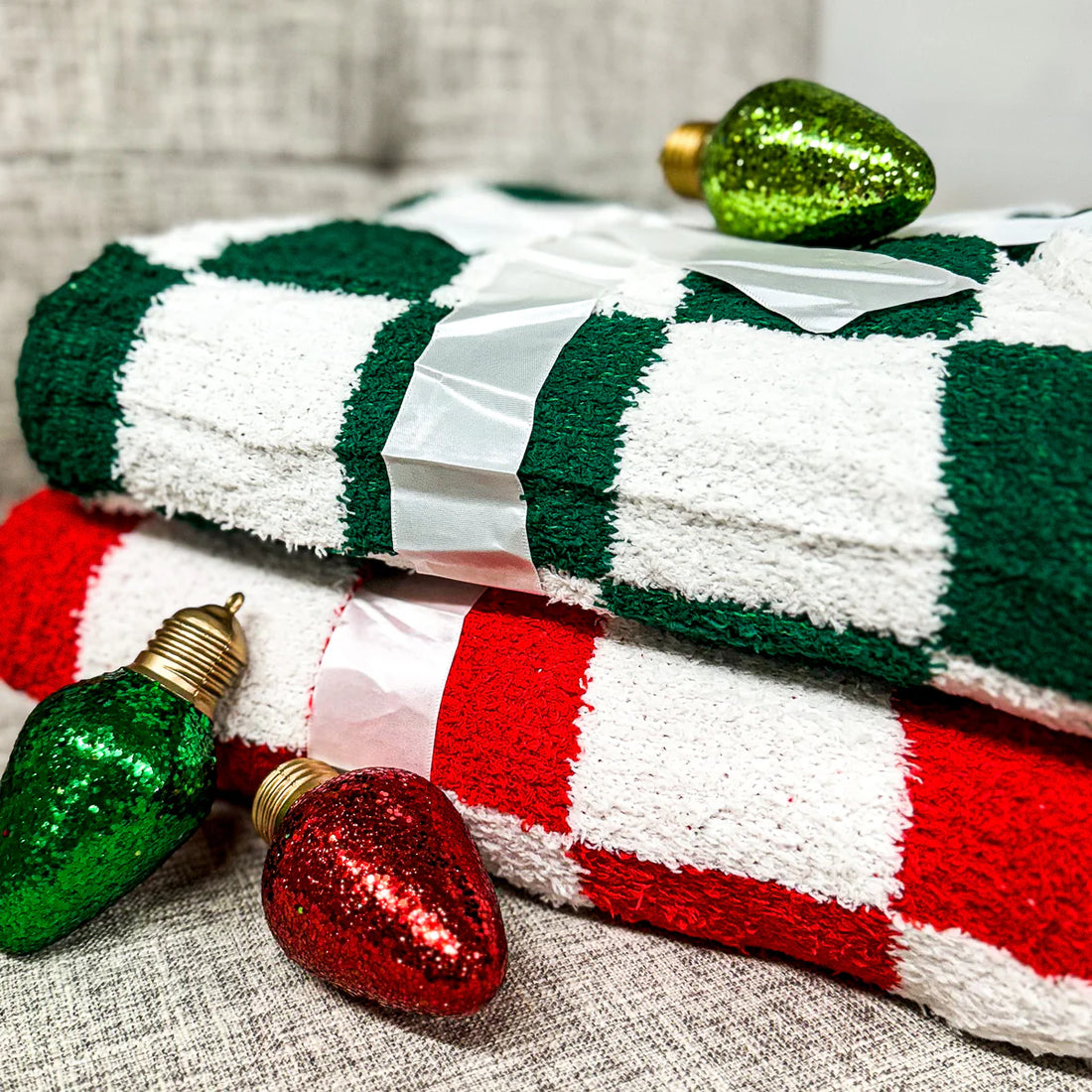 Christmas Checkered Cloud Blanket - Green