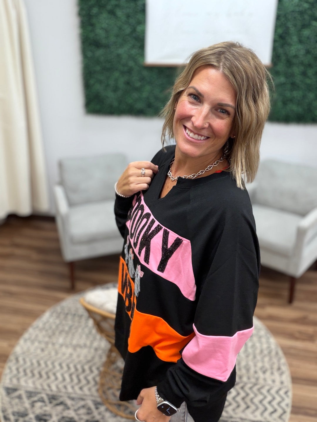 Gigi Spooky Vibes Pullover