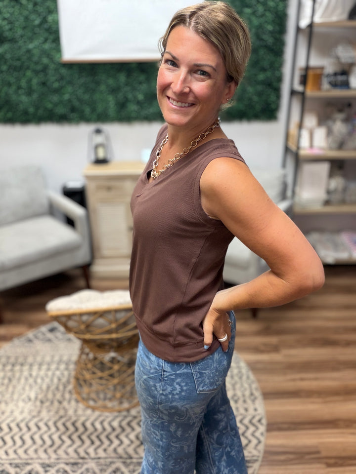 Luxe Air Ribbed V-Neck Tank - Brown