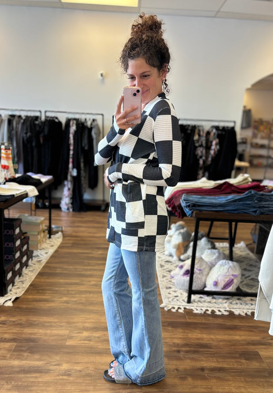 Lola Waffle Knit Cardigan with Thumbholes - Black and White Checkered
