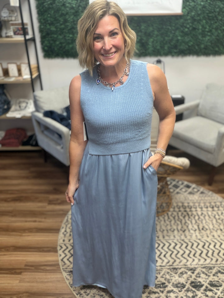 Liverpool - Sleeveless Tie Back Sweater Dress