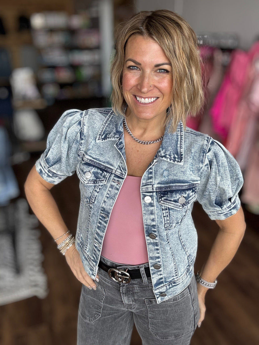 Jocelyn - Puff Sleeve Cropped Denim Jacket - Acid Wash
