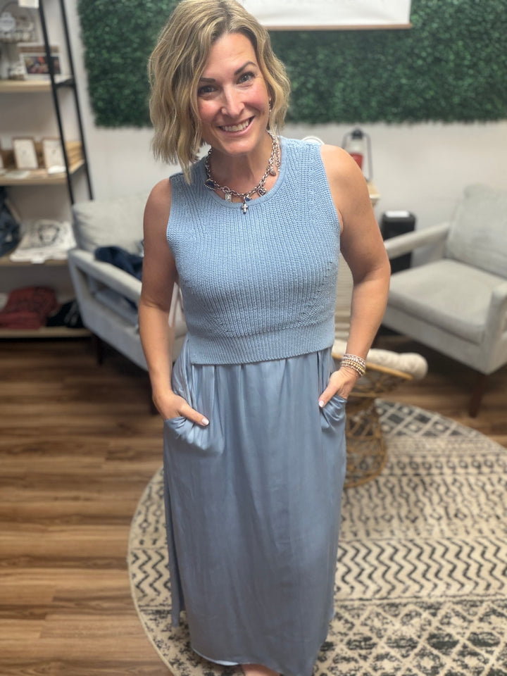 Liverpool - Sleeveless Tie Back Sweater Dress