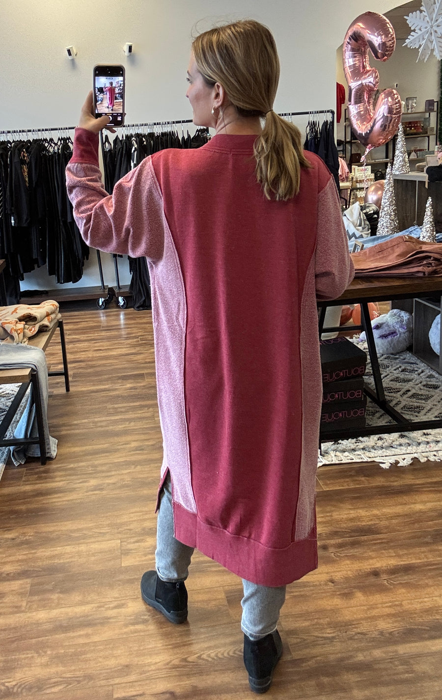 Desi Sweatshirt Cardigan - Maroon