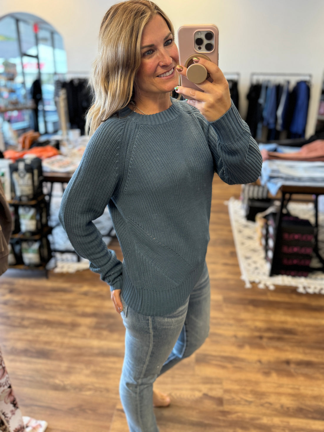 Samantha - Crewneck Pullover Sweater - Blue