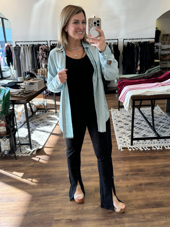 Annie - Slit Hem and Pintuck Flare Stretch Pants