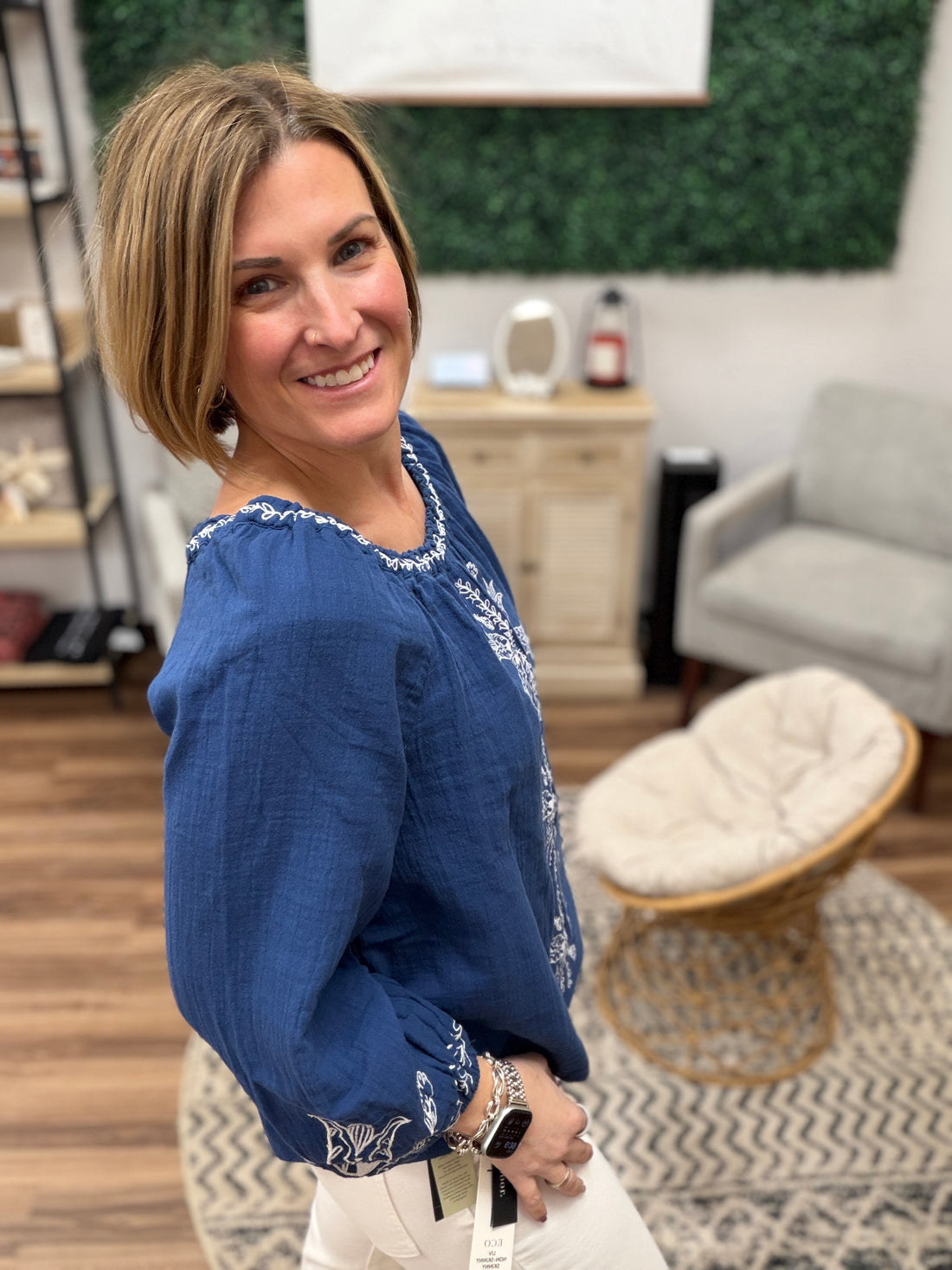 Liverpool - 3/4 Sleeve Woven Top