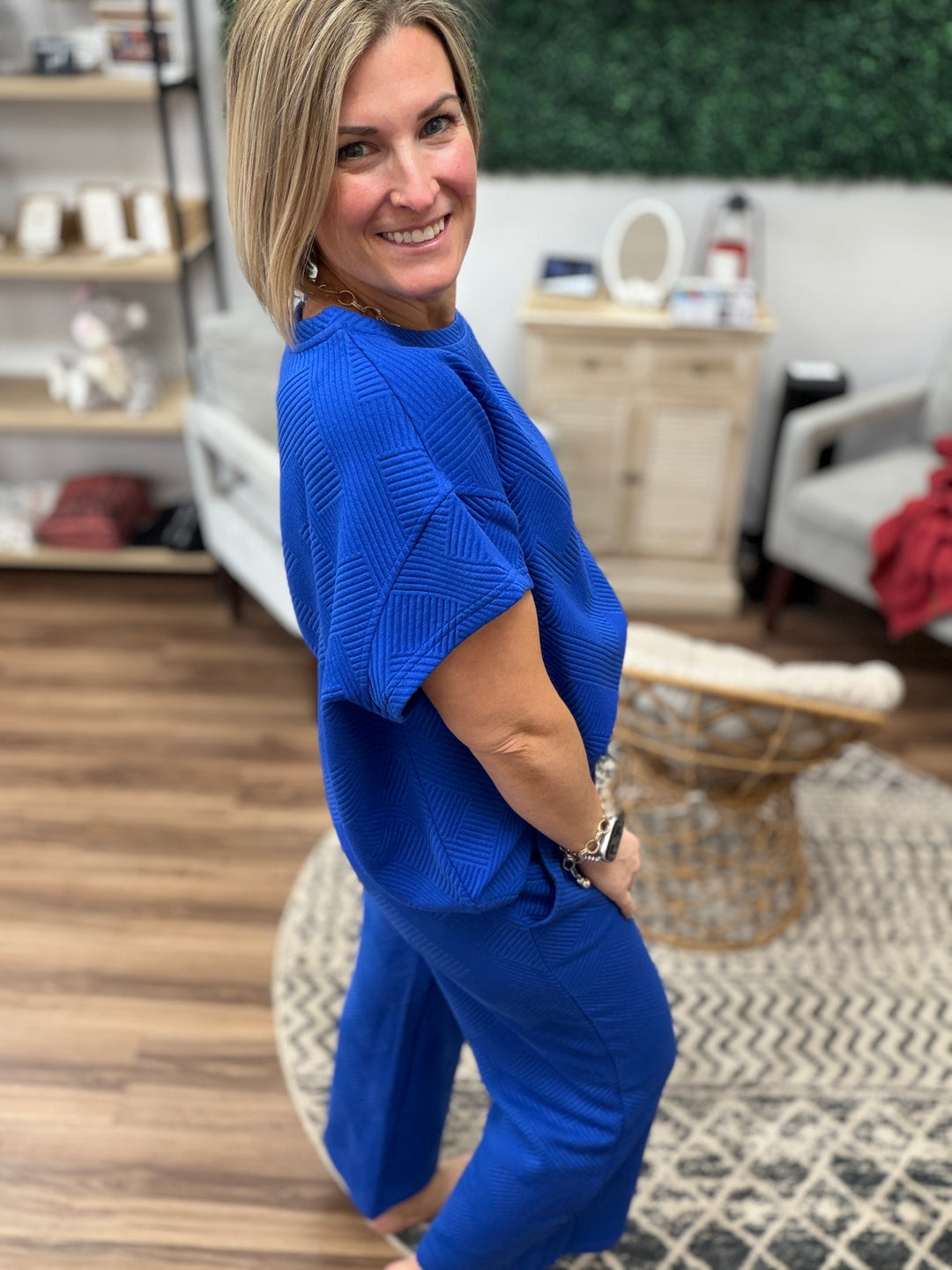 The On Repeat Textured Set - Royal Blue
