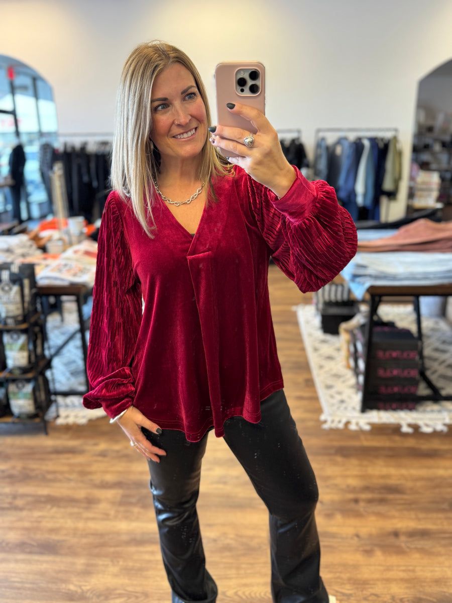 Love Interest Velvet Top - Cranberry