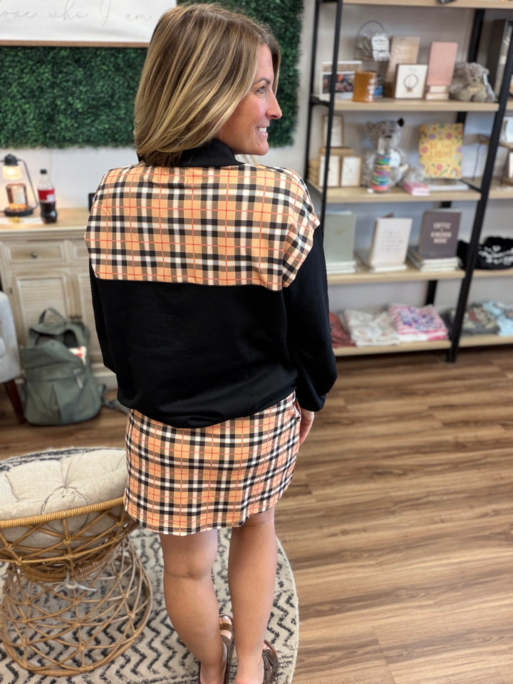 Mia Plaid Pullover