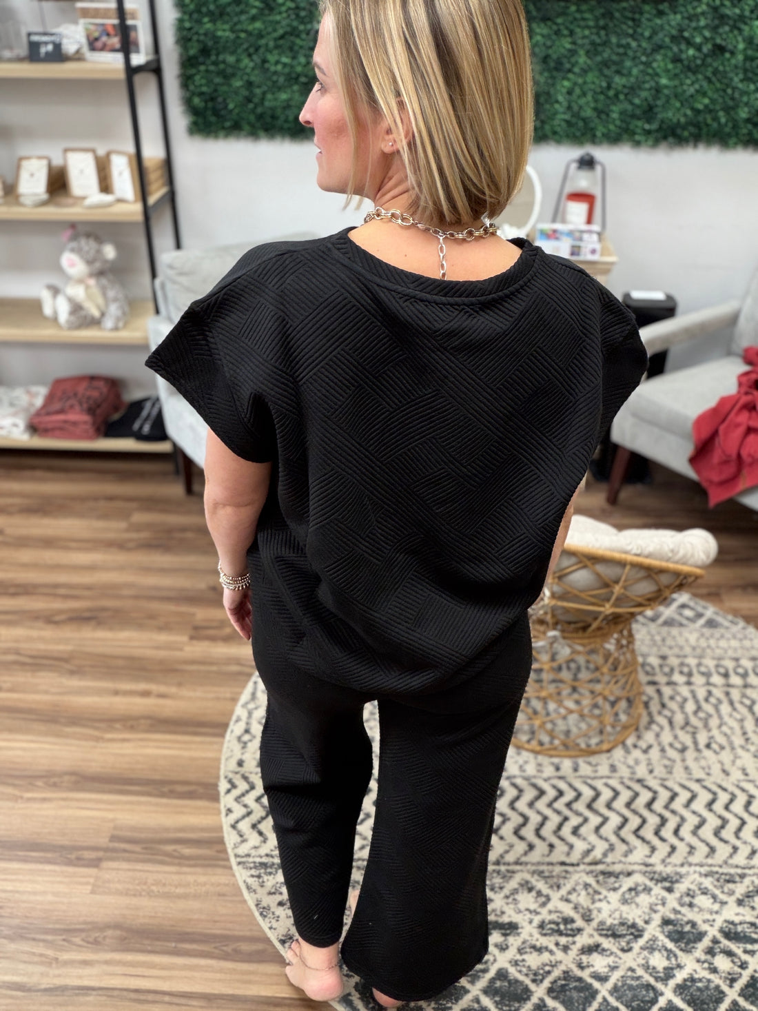 The On Repeat Textured Set - Black