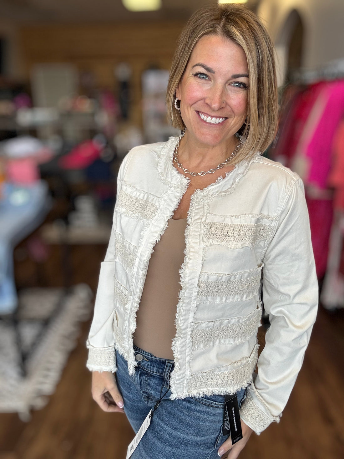 Liverpool - Collarless Jacket with Fray & Lace