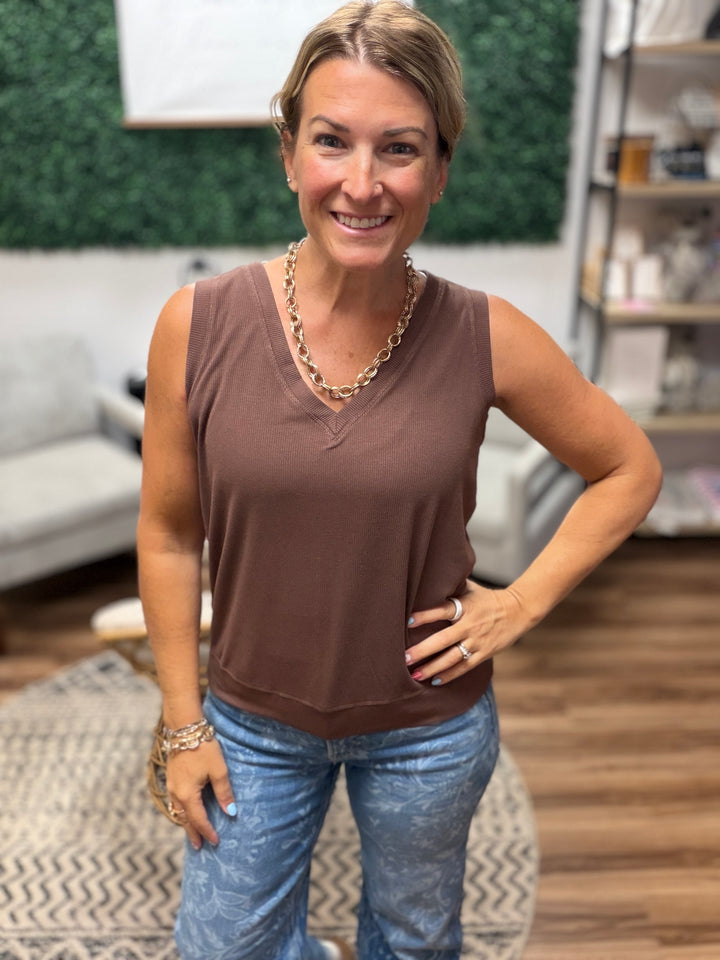 Luxe Air Ribbed V-Neck Tank - Brown