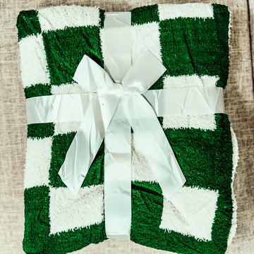 Christmas Checkered Cloud Blanket - Green