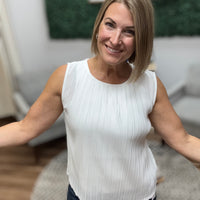 Liverpool - Sleeveless Crew Neck Pleated Top