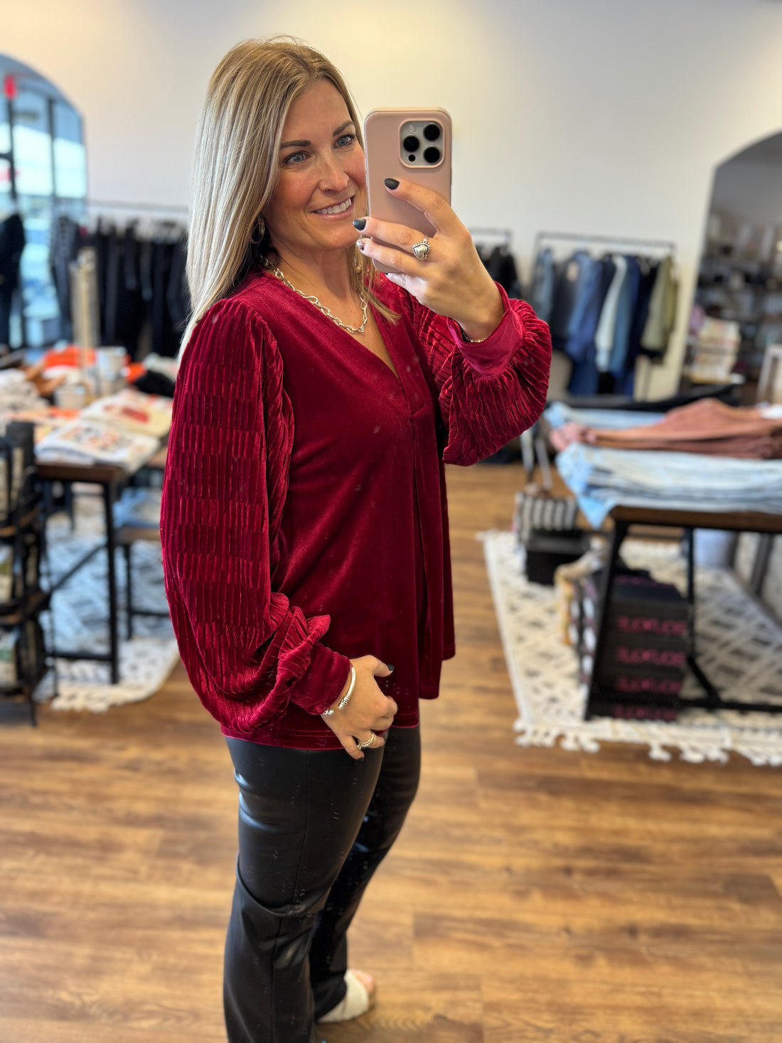 Love Interest Velvet Top - Cranberry