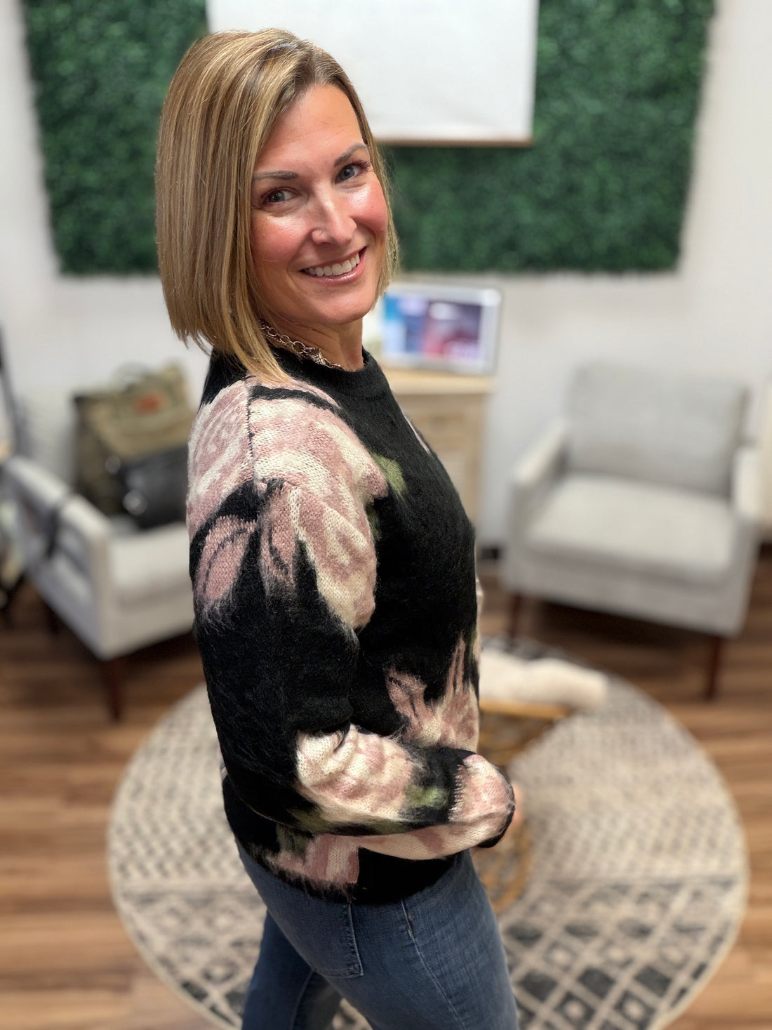 Liverpool - Crew Neck Drop Shoulder Sweater