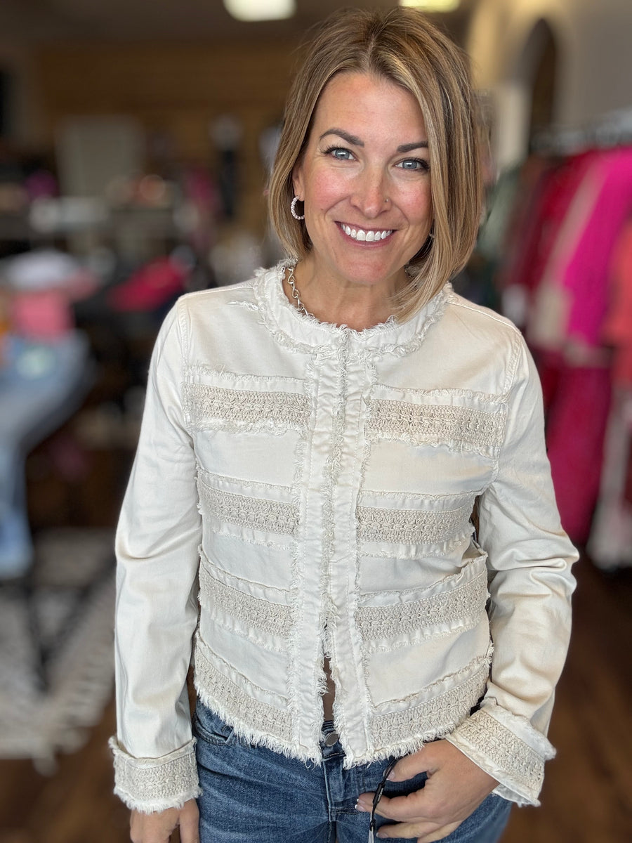 Liverpool - Collarless Jacket with Fray & Lace
