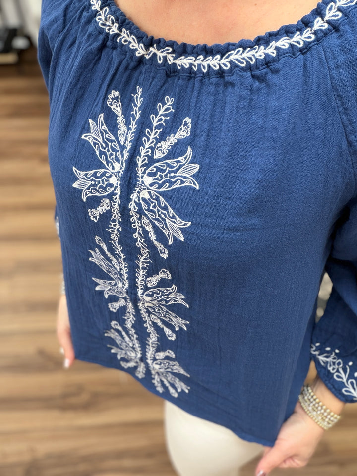 Liverpool - 3/4 Sleeve Woven Top