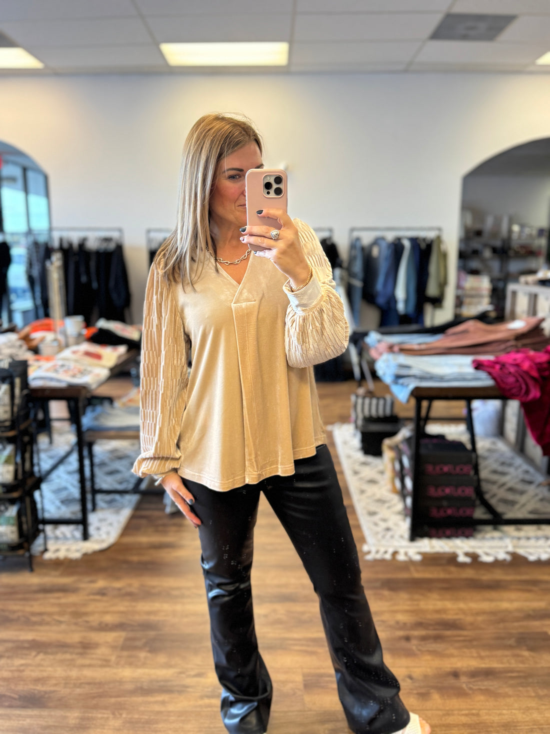 Love Interest Velvet Top - Champagne