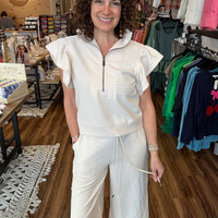 Textured Wide Leg Crop Pants