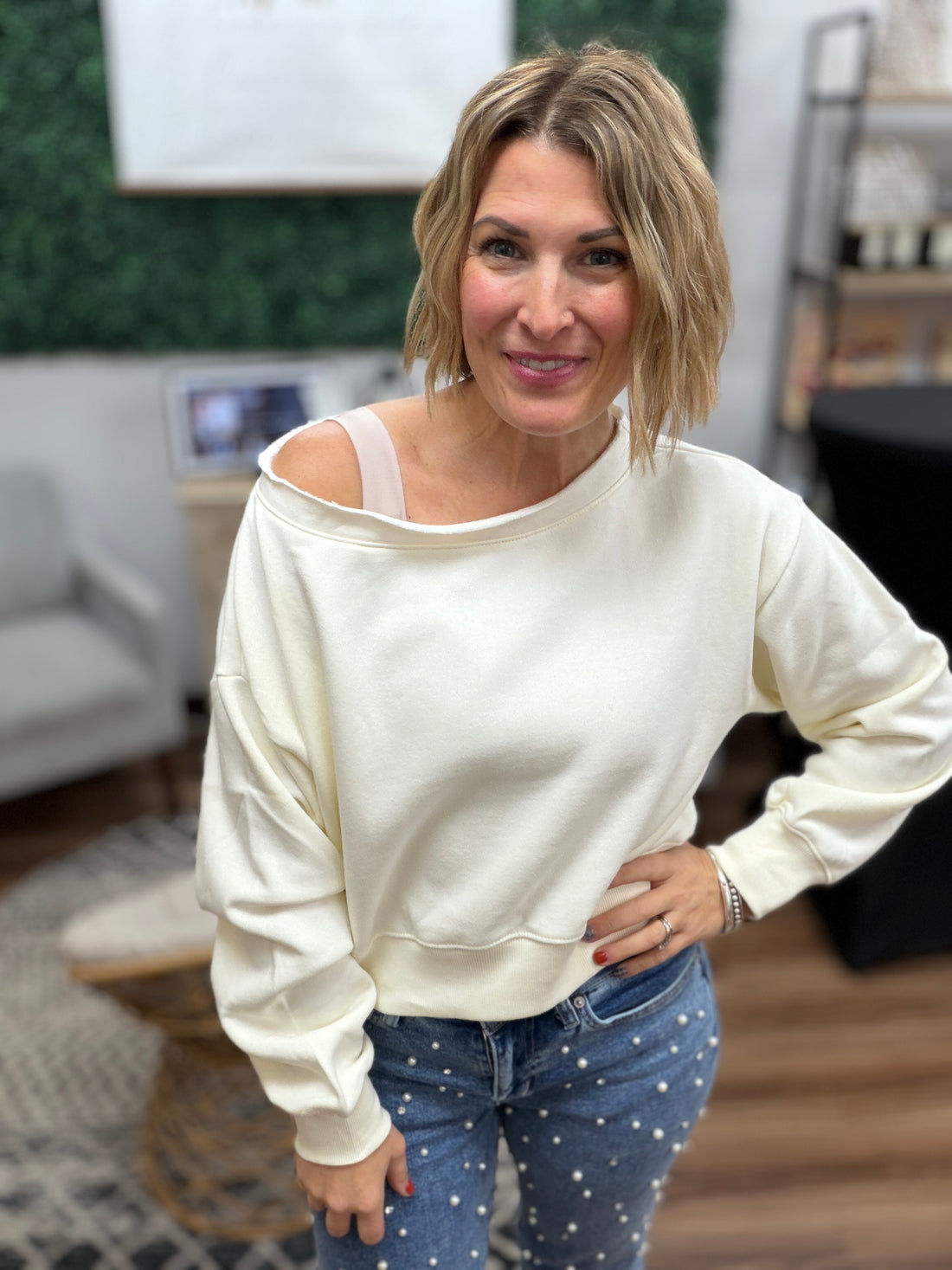 Fleece Off-Shoulder Pullover - Cream